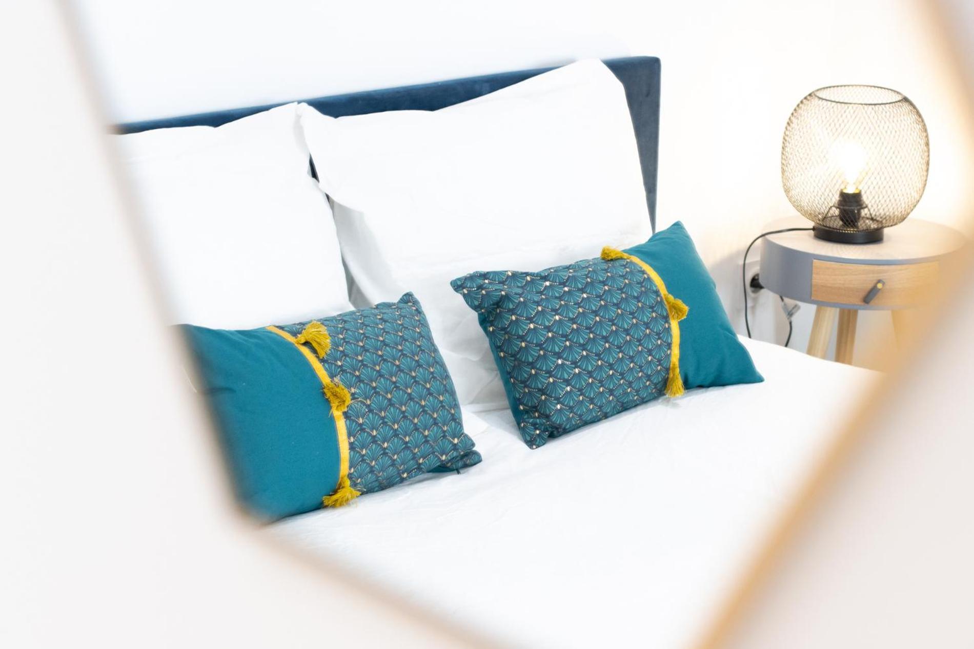 Charmant Studio Climatise 'Alma 1' - Beziers Centre - Wifi Fibre - Netflix Apartment ภายนอก รูปภาพ